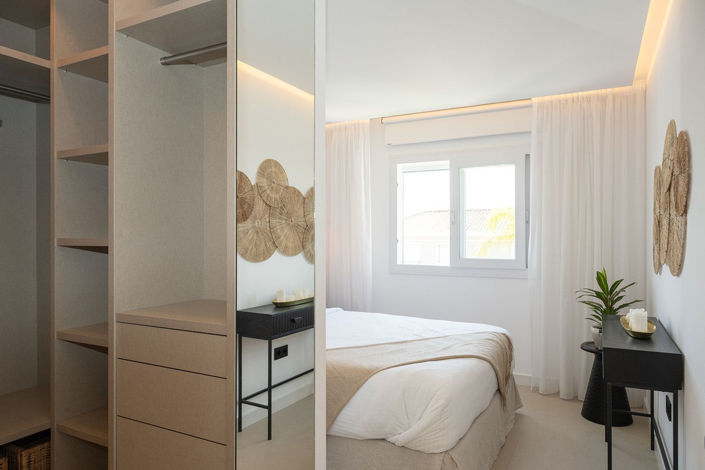 Image No.19-3 Bed House for sale