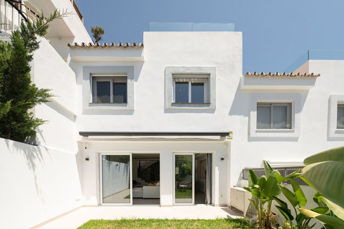 Image No.27-3 Bed House for sale