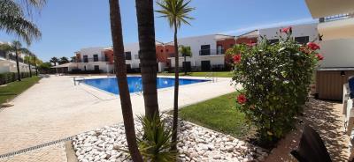 Piscina2
