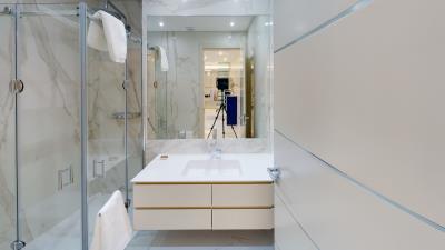 Penthouse-Suite-Bathroom-3-
