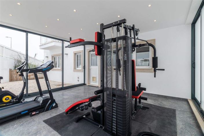 Image No.11-4 Bed House for sale