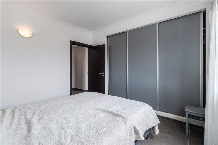 Image No.15-4 Bed House for sale