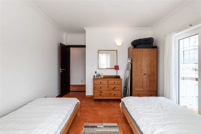 Image No.26-4 Bed House for sale