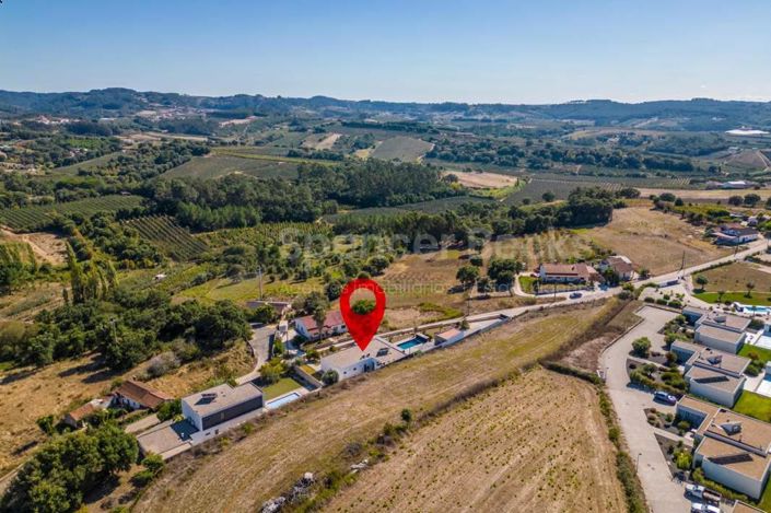 Image No.38-3 Bed House for sale