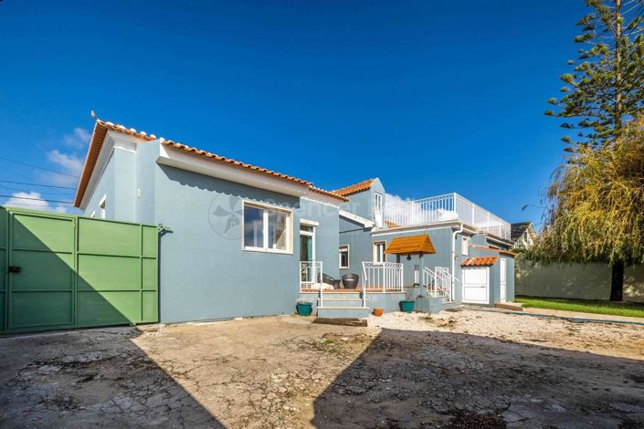 Image No.34-4 Bed House for sale