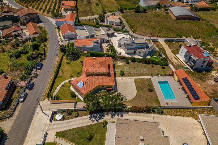 Image No.42-4 Bed House for sale