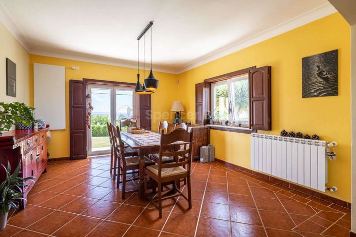 Image No.6-4 Bed House for sale