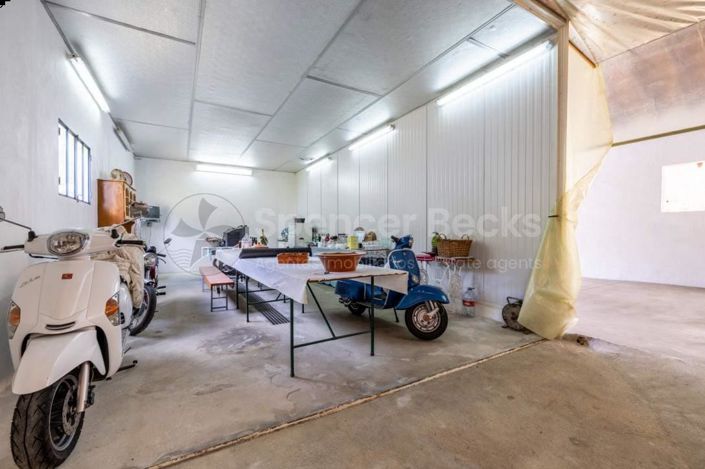 Image No.32-3 Bed House for sale