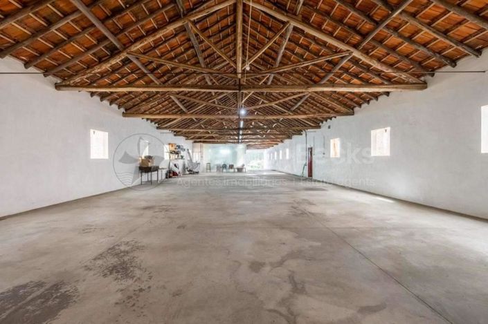 Image No.35-3 Bed House for sale