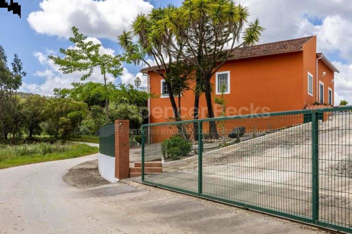 Image No.37-3 Bed House for sale