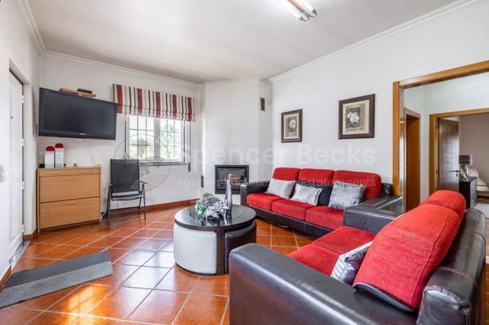 Image No.4-3 Bed House for sale