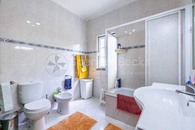 851e9406-f589-4841-44ad-12afd141ef5e
