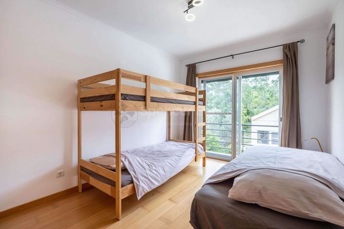 Image No.21-6 Bed House for sale