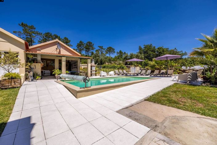 Image No.25-6 Bed House for sale