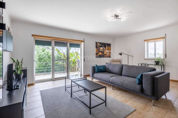 Image No.37-6 Bed House for sale