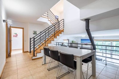 195fa6fb-6f55-95ed-4b6b-c25619eaf267