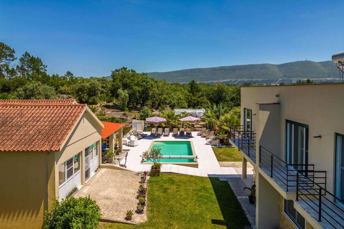 Image No.54-6 Bed House for sale