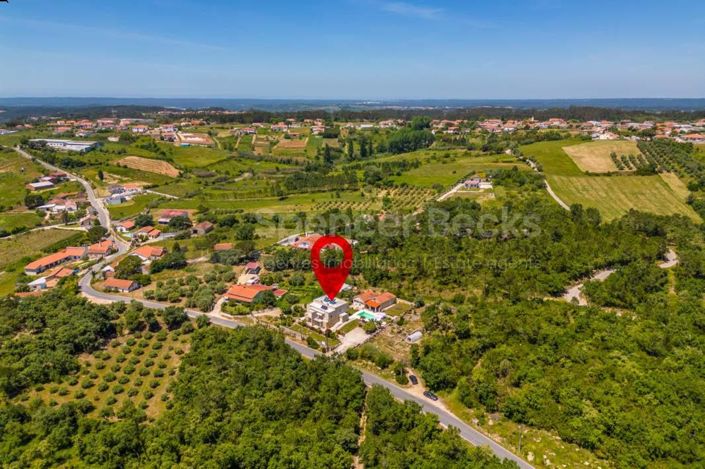 Image No.61-6 Bed House for sale