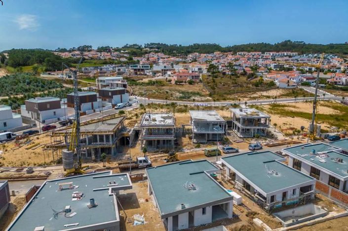 Image No.18-3 Bed House for sale