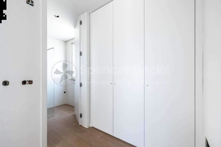 Image No.26-4 Bed House for sale