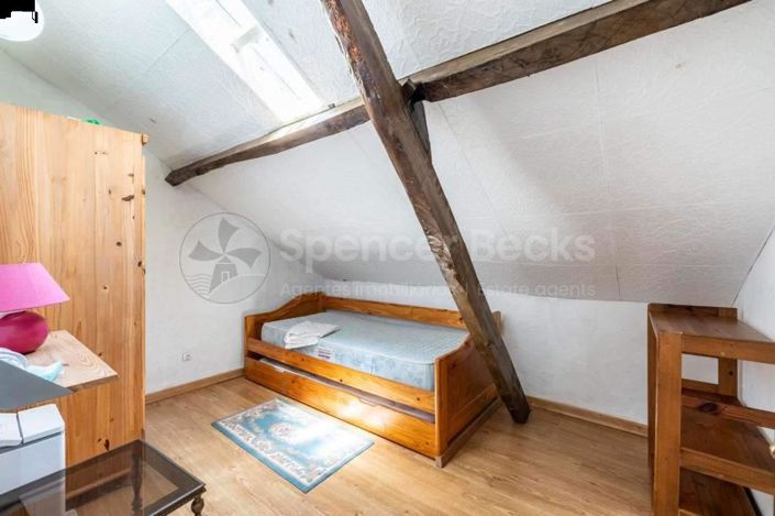 Image No.12-3 Bed House for sale