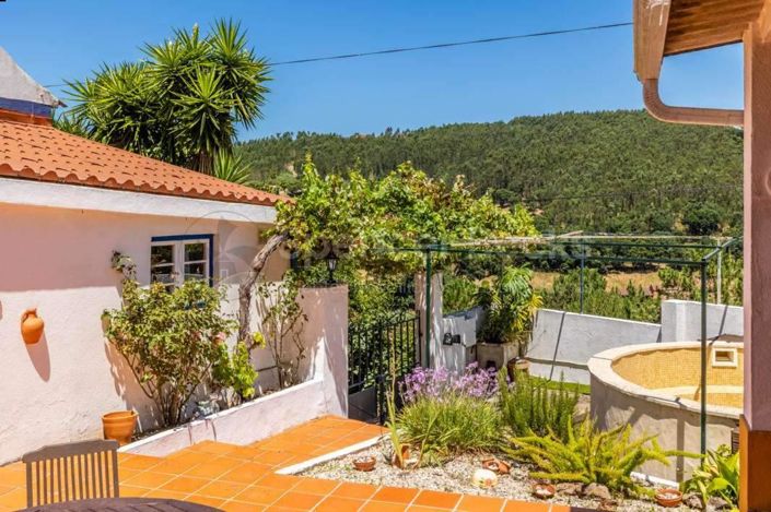 Image No.18-3 Bed House for sale