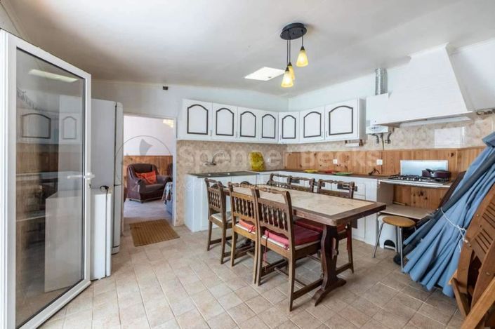 Image No.30-3 Bed House for sale