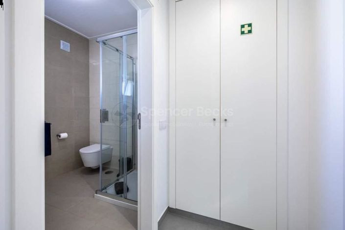 Image No.12-3 Bed House for sale