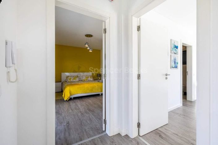 Image No.15-3 Bed House for sale