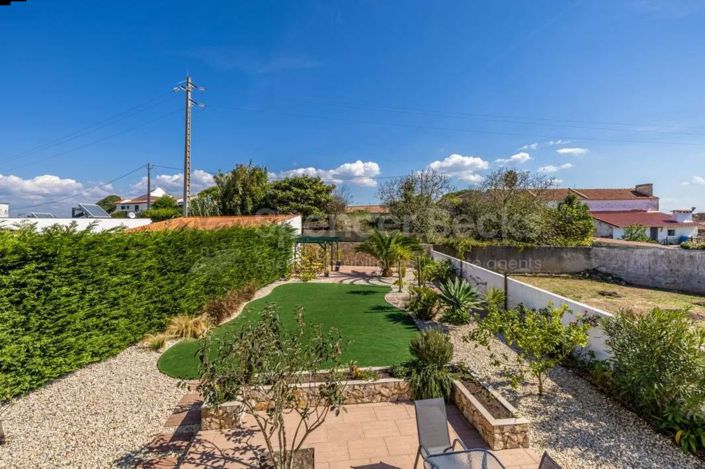 Image No.10-Maison de 4 chambres à vendre à Salir do Porto