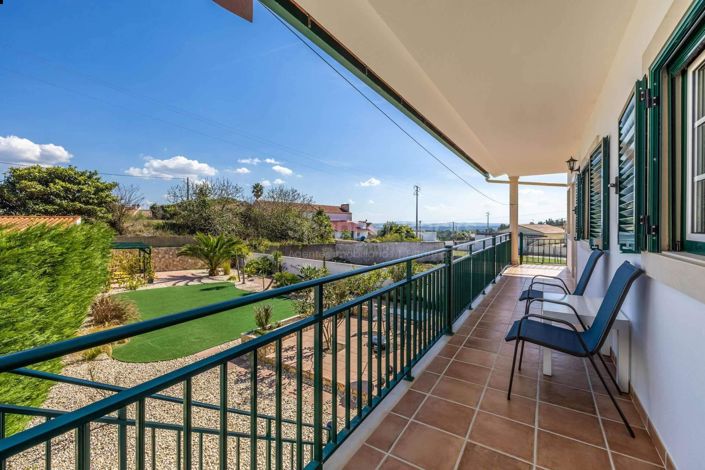 Image No.10-4 Bed House for sale