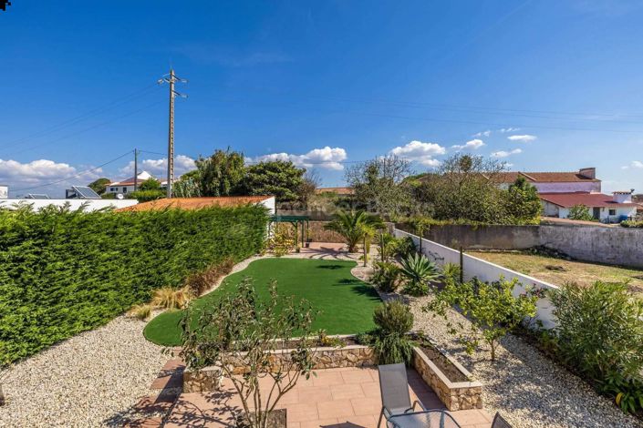 Image No.11-4 Bed House for sale