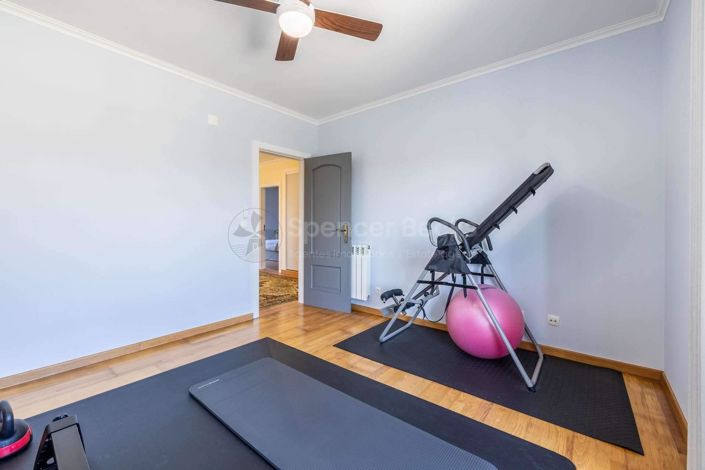 Image No.27-4 Bed House for sale