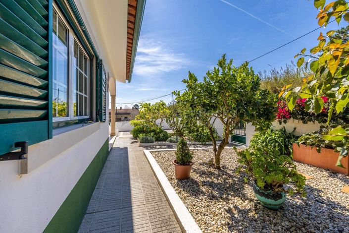 Image No.39-4 Bed House for sale