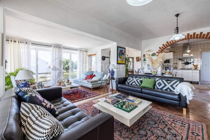 Image No.5-3 Bed House for sale