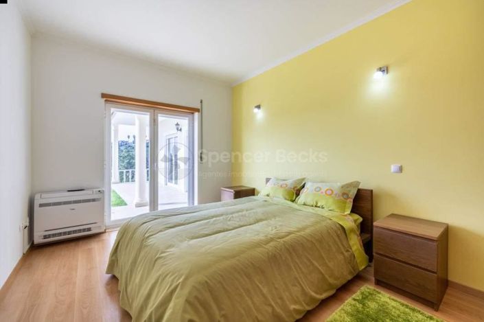 Image No.11-3 Bed House for sale