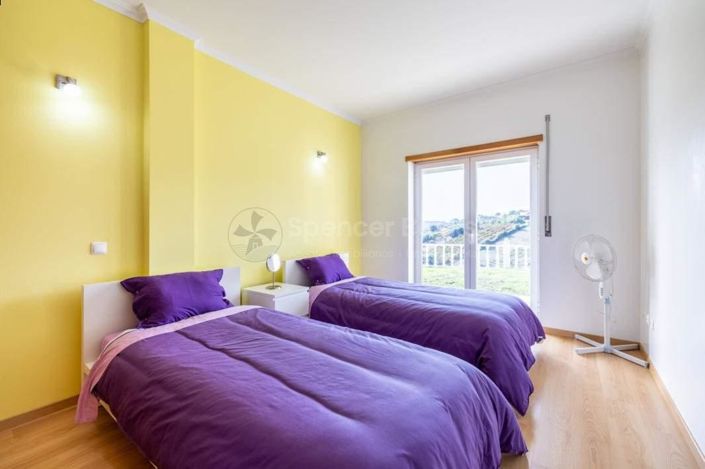 Image No.16-3 Bed House for sale