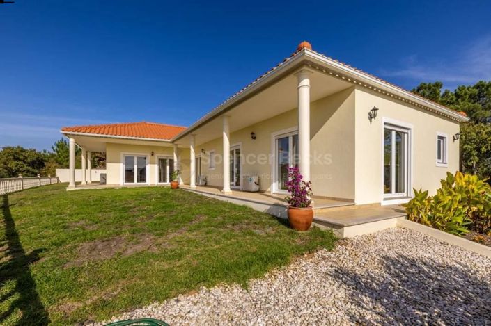 Image No.2-3 Bed House for sale