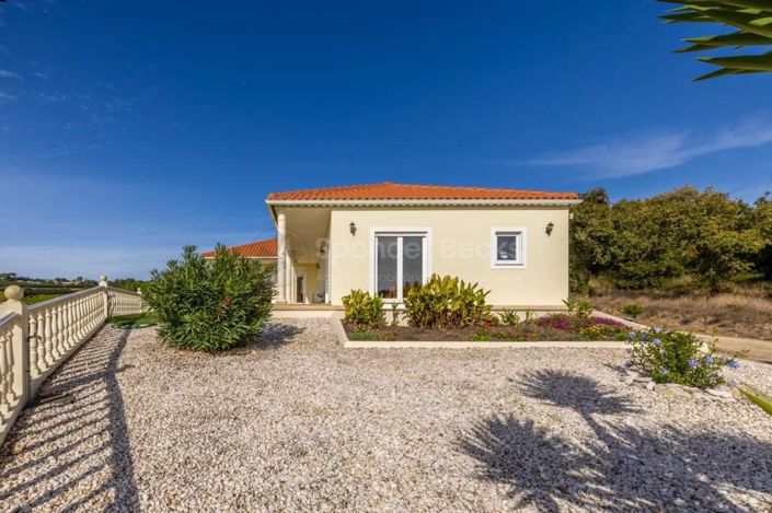 Image No.23-3 Bed House for sale