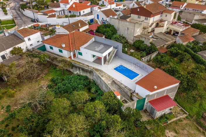 Image No.2-3 Bed House for sale