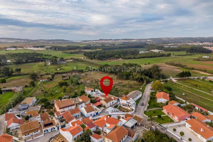 Image No.35-3 Bed House for sale