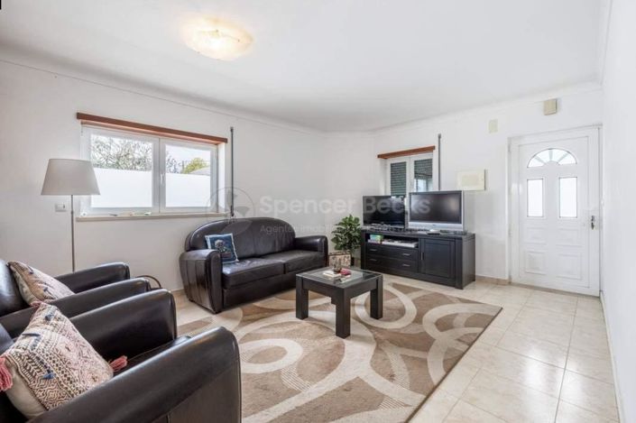 Image No.4-3 Bed House for sale