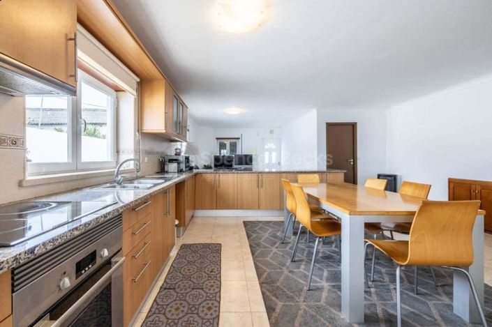 Image No.7-3 Bed House for sale