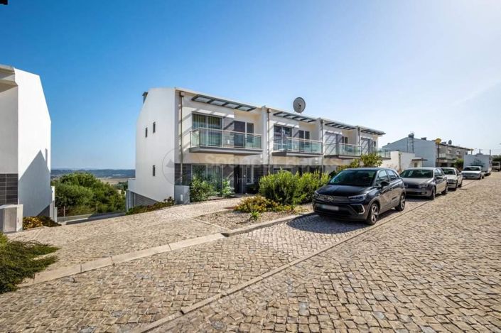 Image No.30-3 Bed House for sale