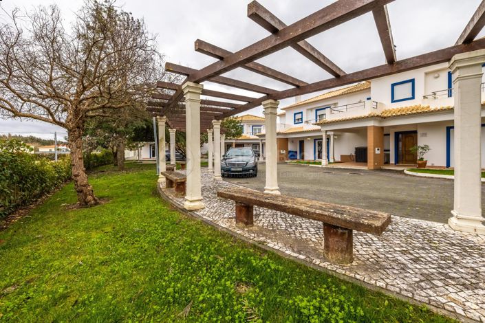 Image No.33-3 Bed House for sale