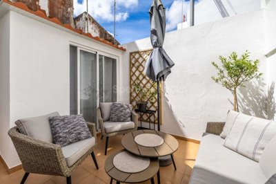 7c335122-b3d5-54d0-8213-dc98eb59546e