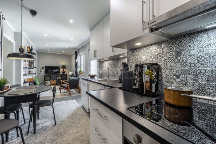 Image No.5-2 Bed Apartment for sale