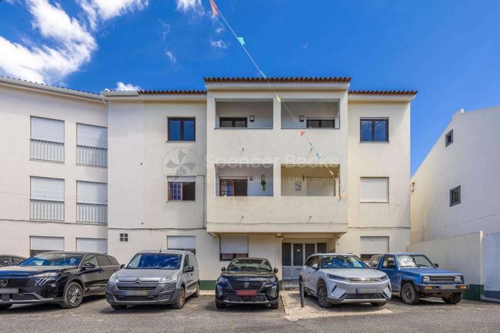Image No.25-2 Bed Apartment for sale