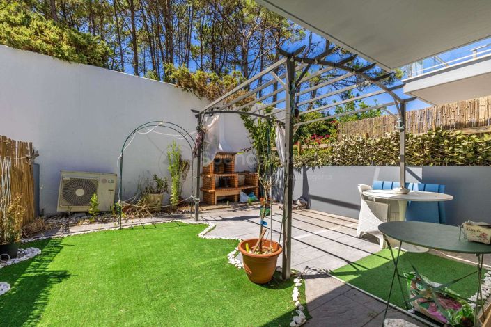 Image No.12-3 Bed House for sale