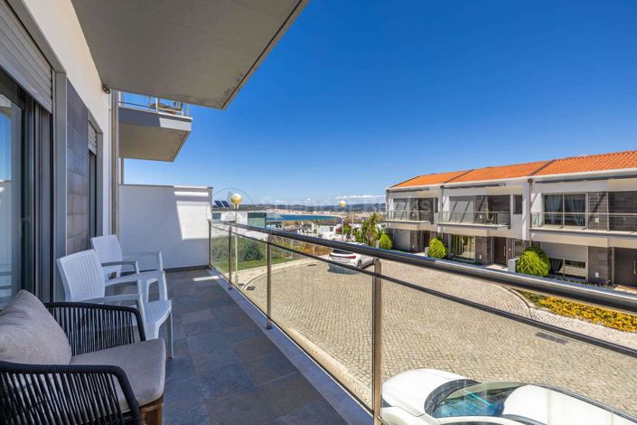 Image No.7-3 Bed House for sale